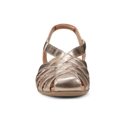 Clearance Earth Shoes Berri Woven Casual Round Toe Slip-on Sandals Gold