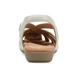 Discount Earth Shoes Berri Woven Casual Round Toe Slip-on Sandals Light Natural