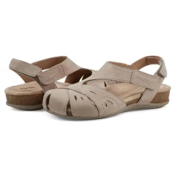 Clearance Earth Shoes Birdine Casual Round Toe Slip-on Sandals Ivory
