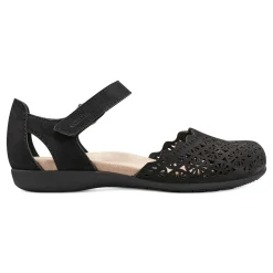 Discount Earth Shoes Bronnie Casual Slip-On Perforated Sandals Black