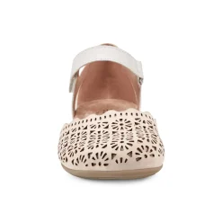 Clearance Earth Shoes Bronnie Casual Slip-On Perforated Sandals Light Natural