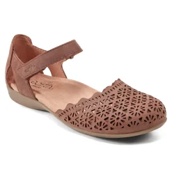Discount Earth Shoes Bronnie Casual Slip-On Perforated Sandals Dark Brown