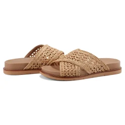 Discount Earth Shoes Flurry Round Toe Slip-on Flat Casual Sandals Medium Natural