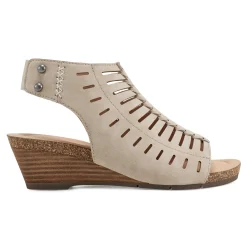 Discount Earth Shoes Hana Round Toe Laser Cut Dress Sandals Light Natural