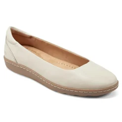 Best Earth Shoes Landen Round Toe Casual Flats Ivory