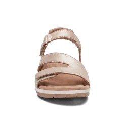 Discount Earth Shoes Sureal Casual Strappy Round Toe Flat Sandals Gold